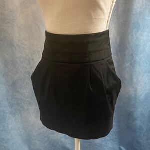 🍀2for$25🍀 Chic Black Mini Skirt Women’s Size Small W/Pockets Back Zipper Party